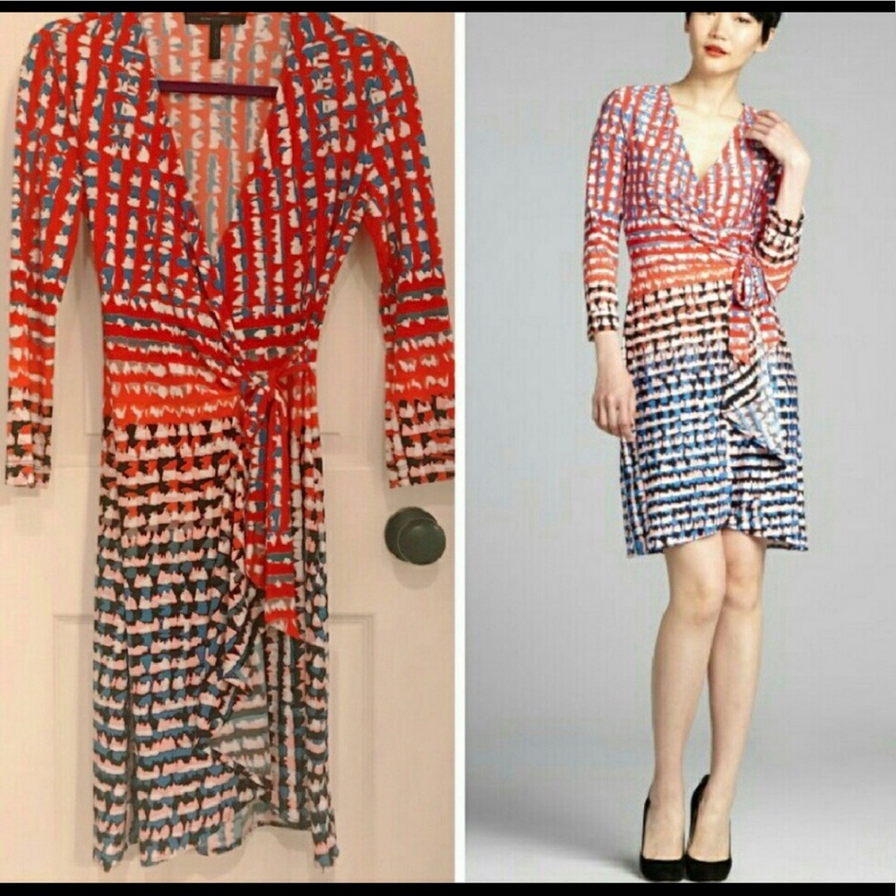 BCBG MaxAzria XS wrap dress. NWOT.